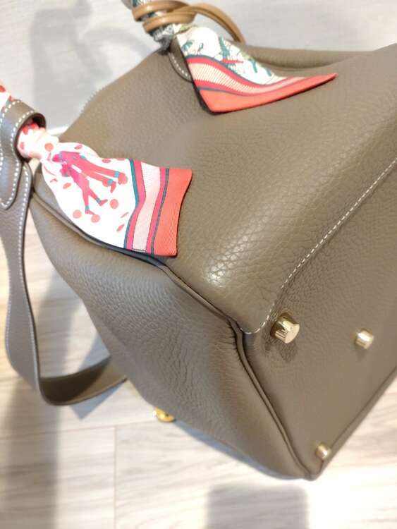 エルメス リンディ （ブランドバッグ）の商品画像 - 査定依頼日：2025年4月29日 - 最高査定価格：760,000円