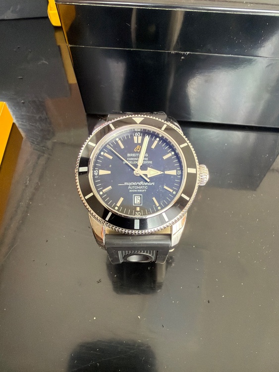 SUPEROCEAN HERITAGE（高級時計）の商品画像 - 査定依頼日：2026年10月19日 - 最高査定価格：430,000円