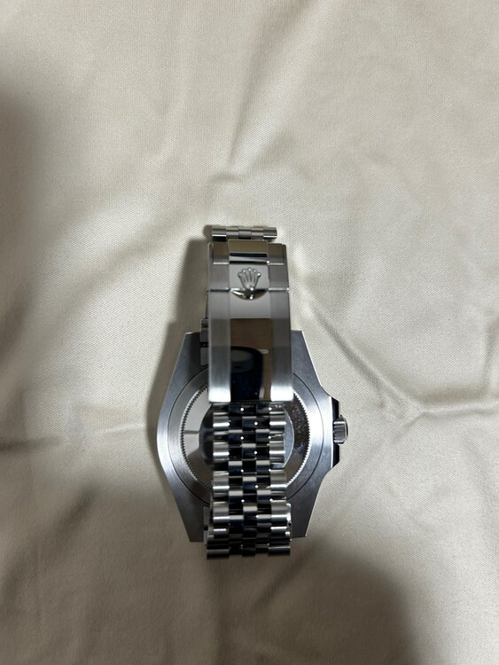 ロレックス GMTマスター （高級時計）の商品画像 - 査定依頼日：2025年3月2日 - 最高査定価格：2,400,000円