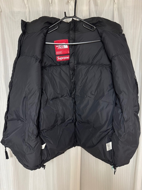 supreme ノースフェイス　ダウンジャケット（古着・ファッション）の商品画像 - 査定依頼日：2026年9月30日 - 最高査定価格：40,000円