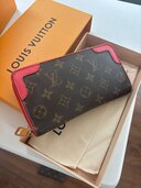 モノグラム（ブランド財布・小物）の商品画像 - 査定依頼日：2024年12月30日 - 最高査定価格：25,000円