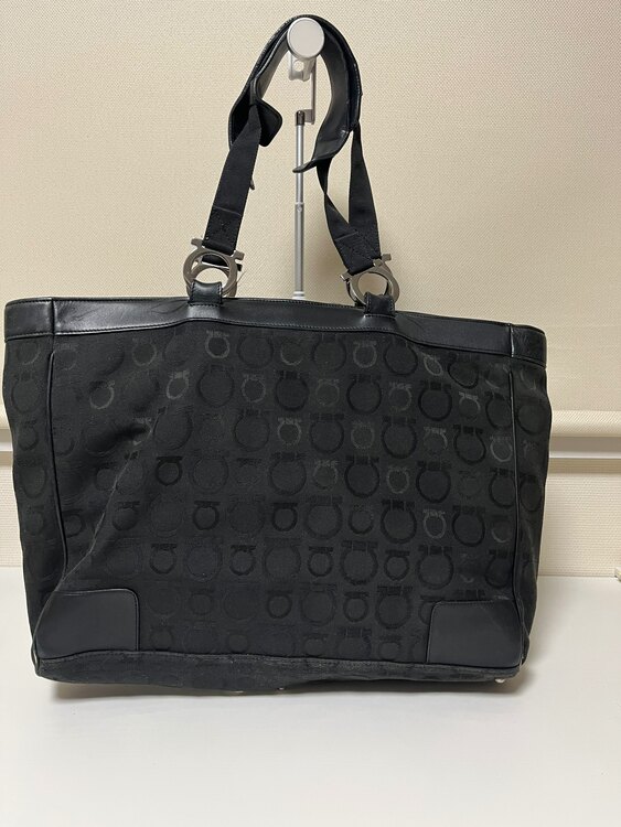 わかりません（ブランドバッグ）の商品画像 - 査定依頼日：2025年2月6日 - 最高査定価格：10,000円