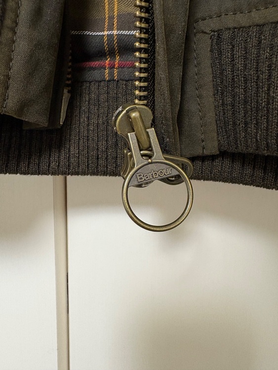 Barbour x Baracuta Porton G9 オリーブ（古着・ファッション）の商品画像 - 査定依頼日：2025年11月14日 - 最高査定価格：18,500円