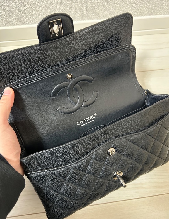 ダブルフラップ25cm キャビアスキン（ブランドバッグ）の商品画像 - 査定依頼日：2026年1月13日 - 最高査定価格：840,000円