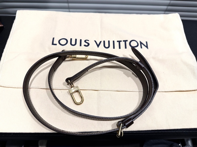 カイサトート（ブランドバッグ）の商品画像 - 査定依頼日：2025年12月19日 - 最高査定価格：85,000円