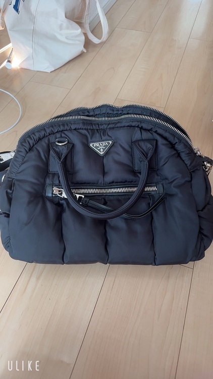 プラダ  （ブランドバッグ）の商品画像 - 査定依頼日：2025年10月4日 - 最高査定価格：100,000円