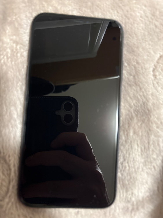 iPhone11 128GB au（スマホ）の商品画像 - 査定依頼日：2026年3月14日 - 最高査定価格：19,000円