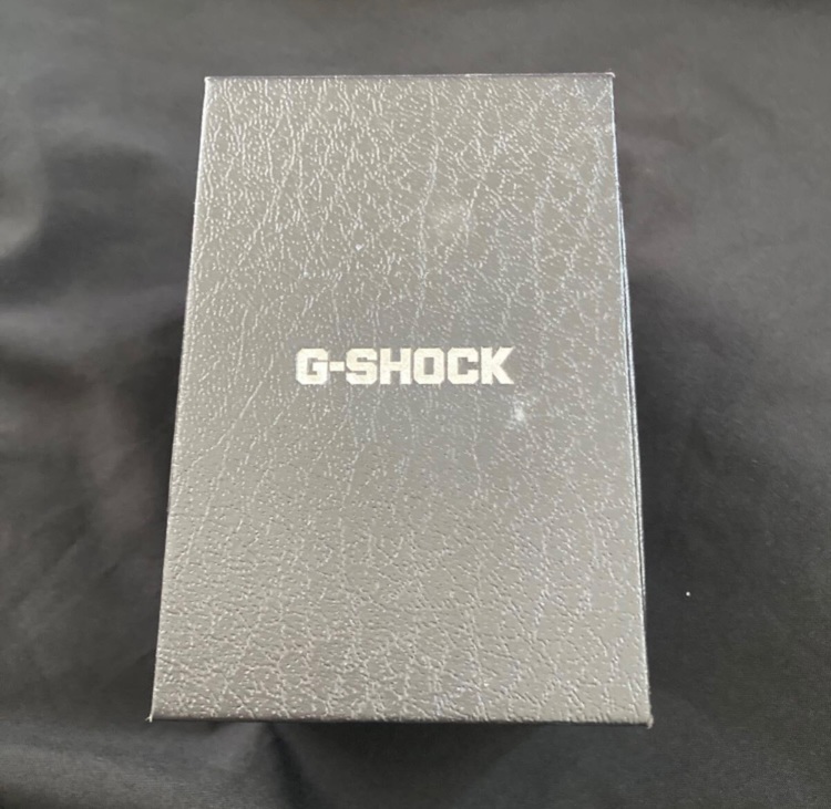 CASIO G-SHOCK GST-w300-1AJF（高級時計）の商品画像 - 査定依頼日：2025年7月12日 - 最高査定価格：10,000円