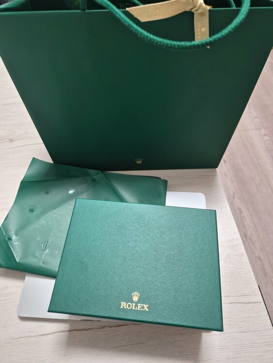 オイスターパーペチュアル（高級時計）の商品画像 - 査定依頼日：2026年2月2日 - 最高査定価格：1,550,000円