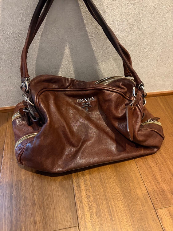 プラダ（ブランドバッグ）の商品画像 - 査定依頼日：2026年8月23日 - 最高査定価格：40,000円