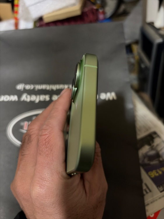 iPhone 17 256GB SIMフリー（スマホ）の商品画像 - 査定依頼日：2026年1月25日 - 最高査定価格：108,000円