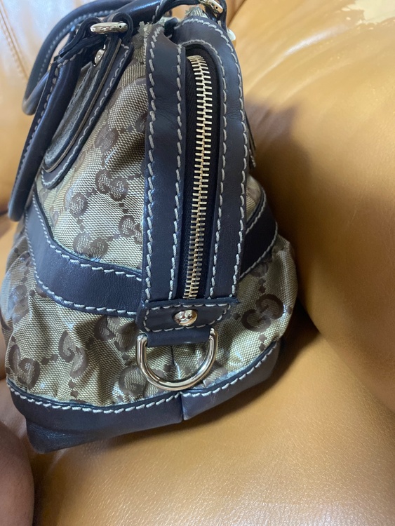 GUCCI（ブランドバッグ）の商品画像 - 査定依頼日：2026年4月21日 - 最高査定価格：30,000円