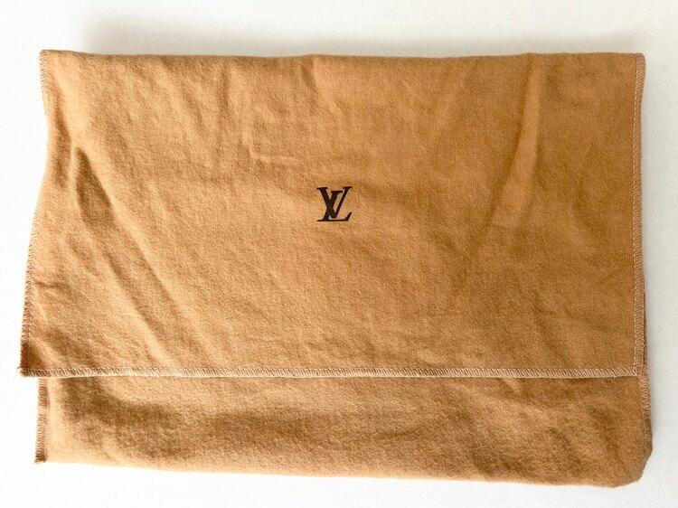 ルイヴィトン マルチカラー （ブランドバッグ）の商品画像 - 査定依頼日：2025年1月13日 - 最高査定価格：60,000円