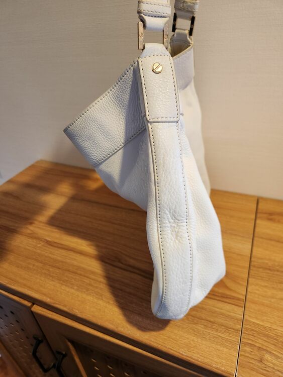 トリーバーチ バッグ（古着・ファッション）の商品画像 - 査定依頼日：2025年11月5日 - 最高査定価格：2,500円