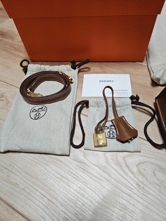 25（ブランドバッグ）の商品画像 - 査定依頼日：2025年7月12日 - 最高査定価格：2,750,000円