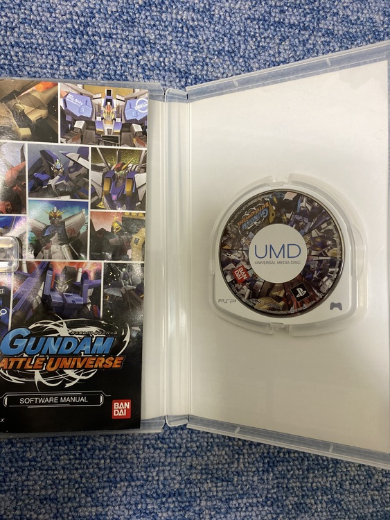 ガンダムバトルユニバース（ゲーム機本体・ゲームソフト）の商品画像 - 査定依頼日：2022年3月5日 - 最高査定価格：30円