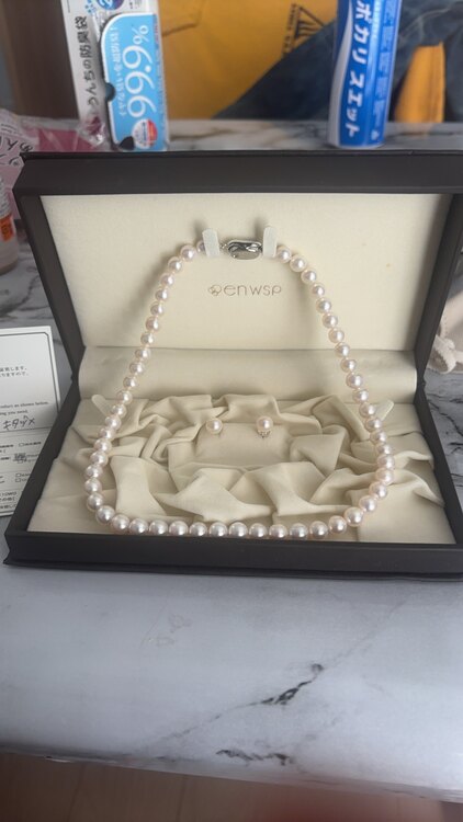 真珠のネックレスとピアスのセット（宝石）の商品画像 - 査定依頼日：2025年4月17日 - 最高査定価格：10,000円