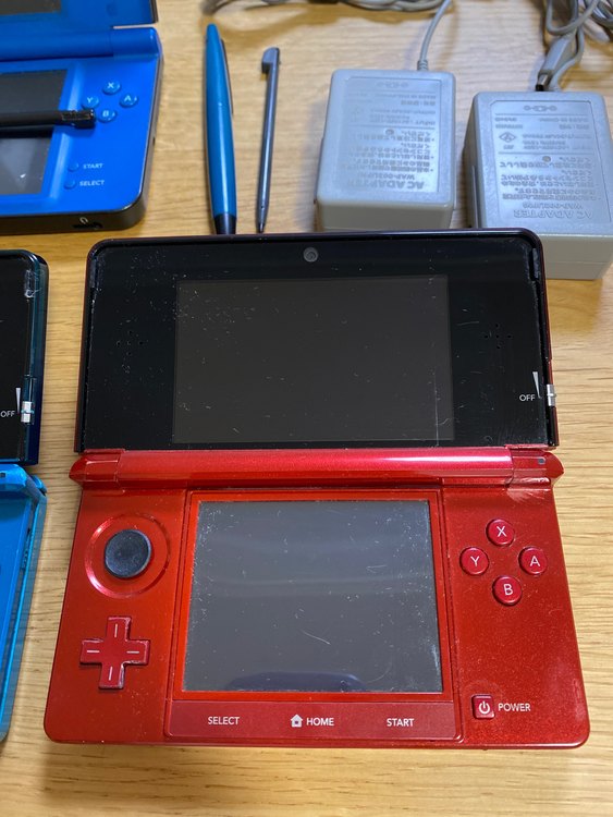 3DS×2、3DSLL×1（ゲーム機本体・ゲームソフト）の商品画像 - 査定依頼日：2022年9月5日 - 最高査定価格：15,000円