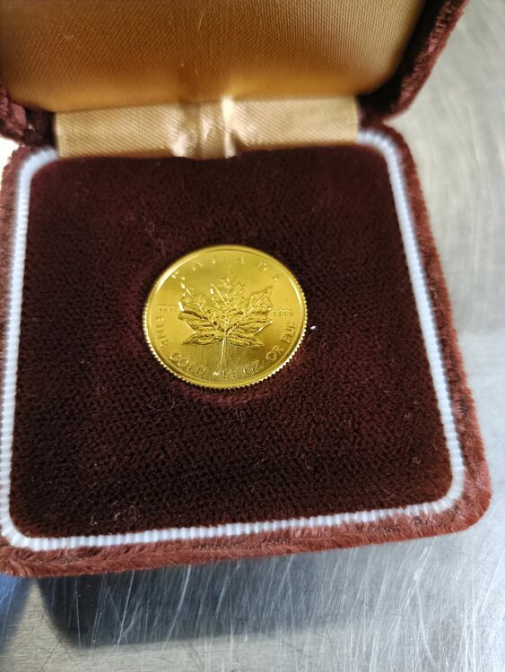 メープルリーフ金貨1/4オンス（金・貴金属）の商品画像 - 査定依頼日：2025年6月10日 - 最高査定価格：127,000円