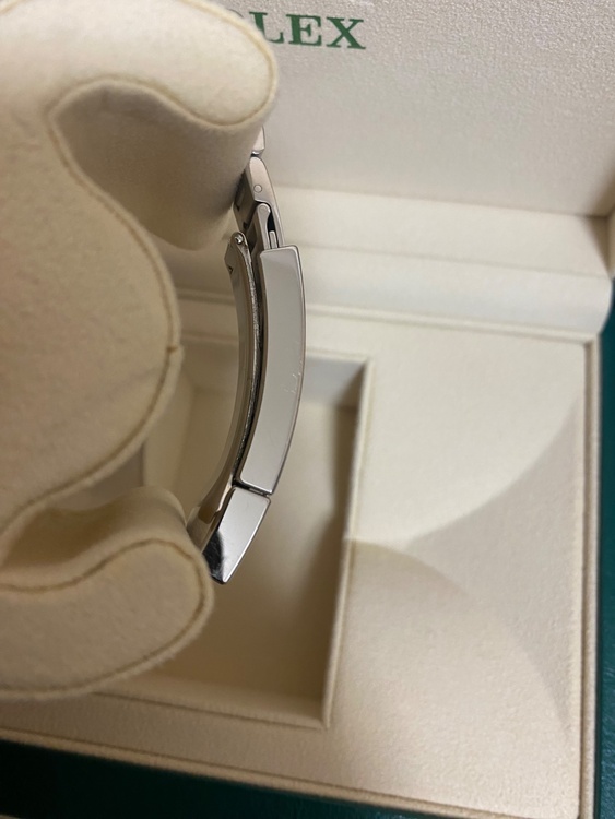 ロレックス シードゥエラー 12660（高級時計）の商品画像 - 査定依頼日：2025年12月8日 - 最高査定価格：1,900,000円