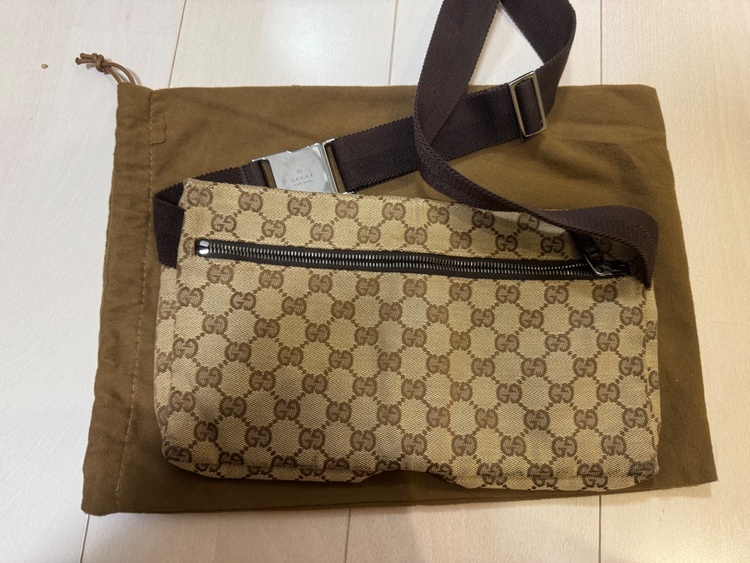 グッチ  （ブランドバッグ）の商品画像 - 査定依頼日：2026年4月1日 - 最高査定価格：45,000円