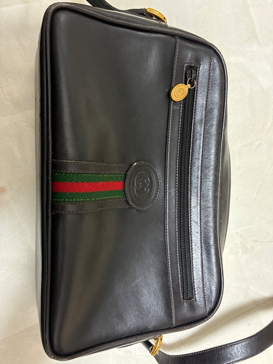 GUCCI オールドグッチ ショルダーバッグ（ブランドバッグ）の商品画像 - 査定依頼日：2026年4月5日 - 最高査定価格：30,000円