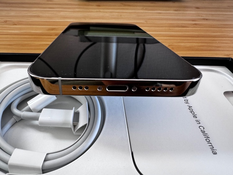 iPhone 13 Pro 128GB SIMフリー（スマホ）の商品画像 - 査定依頼日：2026年3月25日 - 最高査定価格：47,000円