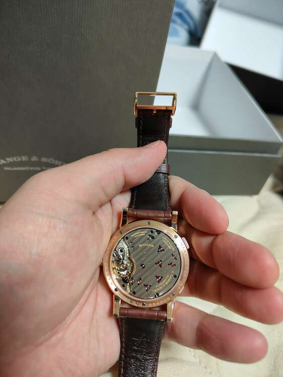 ランゲ＆ゾーネ ランゲ1 191.032（高級時計）の商品画像 - 査定依頼日：2025年6月1日 - 最高査定価格：3,550,000円