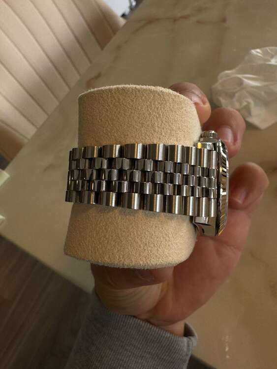 ロレックス デイトジャスト （高級時計）の商品画像 - 査定依頼日：2025年3月15日 - 最高査定価格：1,670,000円