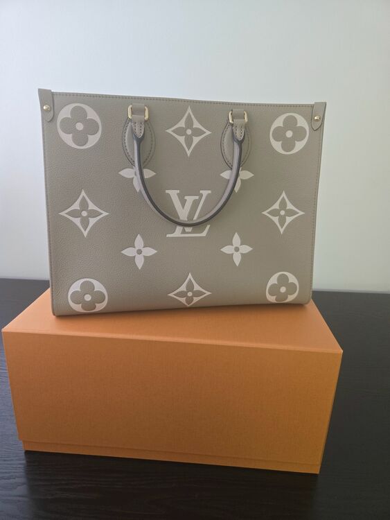 ルイヴィトン モノグラム （ブランドバッグ）の商品画像 - 査定依頼日：2025年6月30日 - 最高査定価格：220,000円