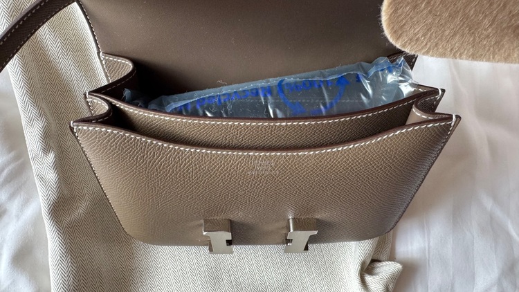 エルメス コンスタンス （ブランドバッグ）の商品画像 - 査定依頼日：2025年6月7日 - 最高査定価格：100,000円