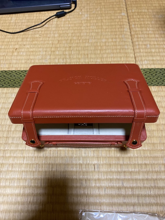 2852casaoac8739（高級時計）の商品画像 - 査定依頼日：2026年3月24日 - 最高査定価格：260,000円