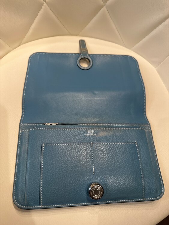 ドゴンGM（ブランド財布・小物）の商品画像 - 査定依頼日：2025年4月15日 - 最高査定価格：20,000円