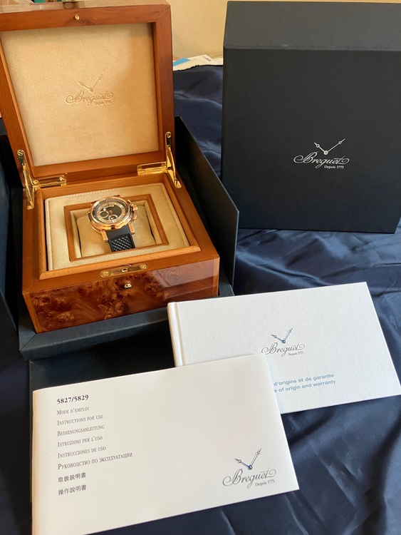 ブレゲ マリーン 5827BR Z2 5Z（高級時計）の商品画像 - 査定依頼日：2025年6月30日 - 最高査定価格：2,200,000円