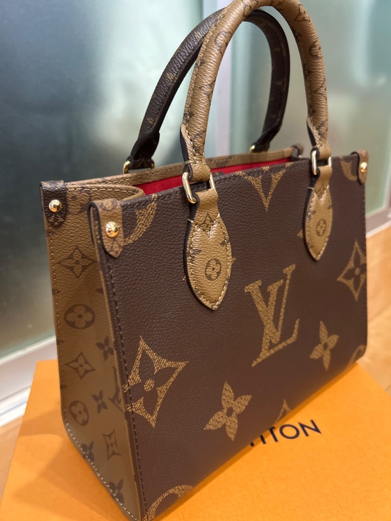 ルイヴィトン モノグラム （ブランドバッグ）の商品画像 - 査定依頼日：2025年9月22日 - 最高査定価格：350,000円