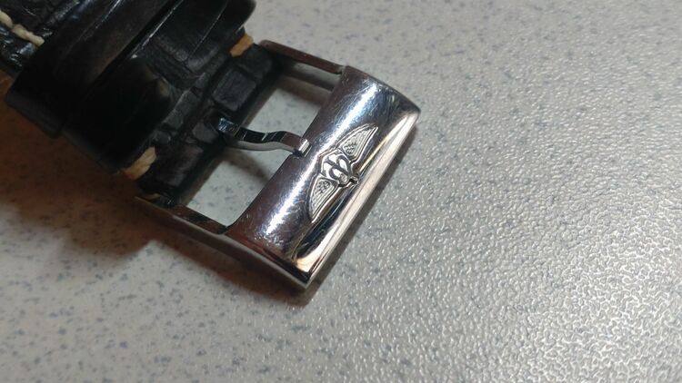 ブライトリング ナビタイマー A12019（高級時計）の商品画像 - 査定依頼日：2025年11月20日 - 最高査定価格：600,000円