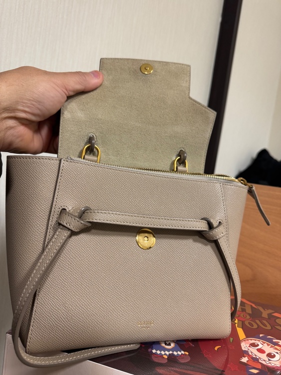 セリーヌ  （ブランドバッグ）の商品画像 - 査定依頼日：2025年12月11日 - 最高査定価格：120,000円