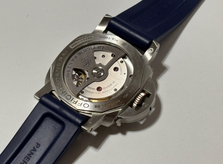 パネライ ルミノール PAM0102（高級時計）の商品画像 - 査定依頼日：2025年6月13日 - 最高査定価格：740,000円