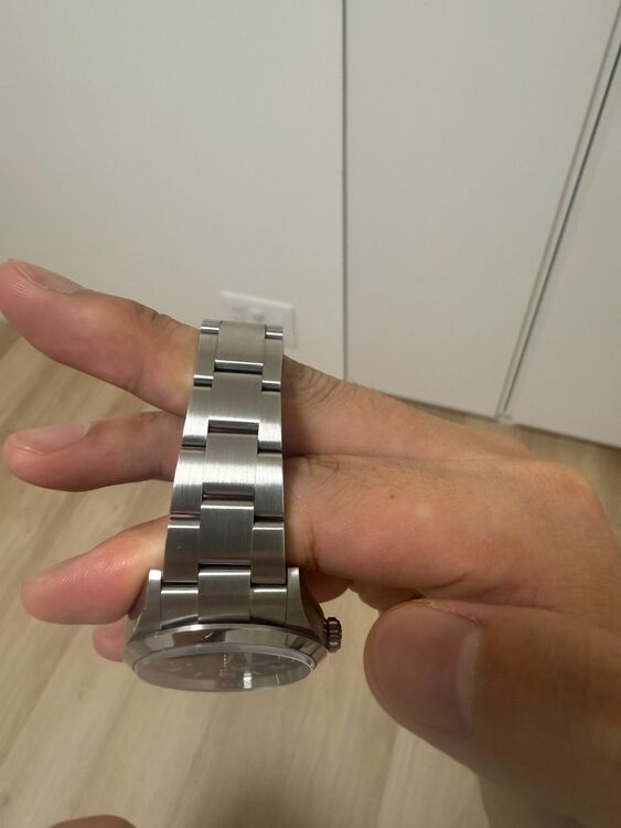 ロレックス エクスプローラー 12427（高級時計）の商品画像 - 査定依頼日：2025年8月27日 - 最高査定価格：1,250,000円