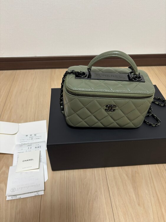 シャネル　ハンドル付　バニティ（ブランドバッグ）の商品画像 - 査定依頼日：2025年5月26日 - 最高査定価格：400,000円