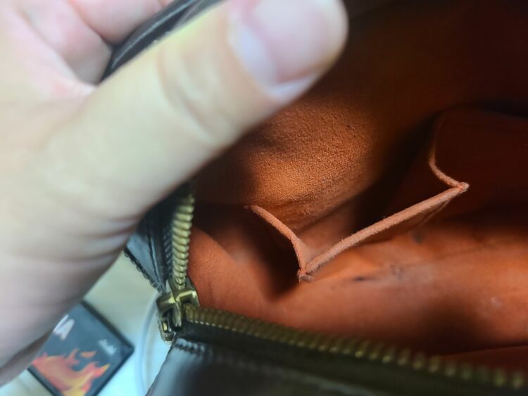 ルイヴィトン ダミエ （ブランドバッグ）の商品画像 - 査定依頼日：2025年8月10日 - 最高査定価格：35,000円