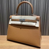 ケリー28（ブランドバッグ）の商品画像 - 査定依頼日：2026年4月24日 - 最高査定価格：3,100,000円
