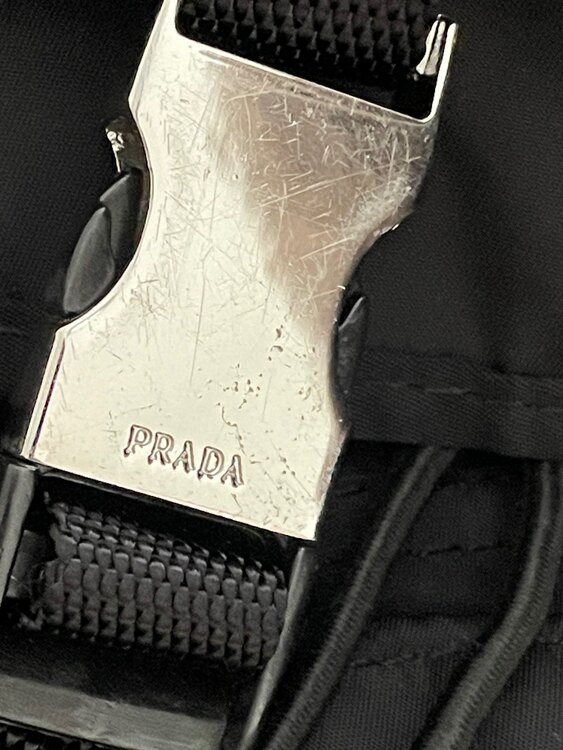 プラダ  （ブランドバッグ）の商品画像 - 査定依頼日：2025年2月16日 - 最高査定価格：80,000円