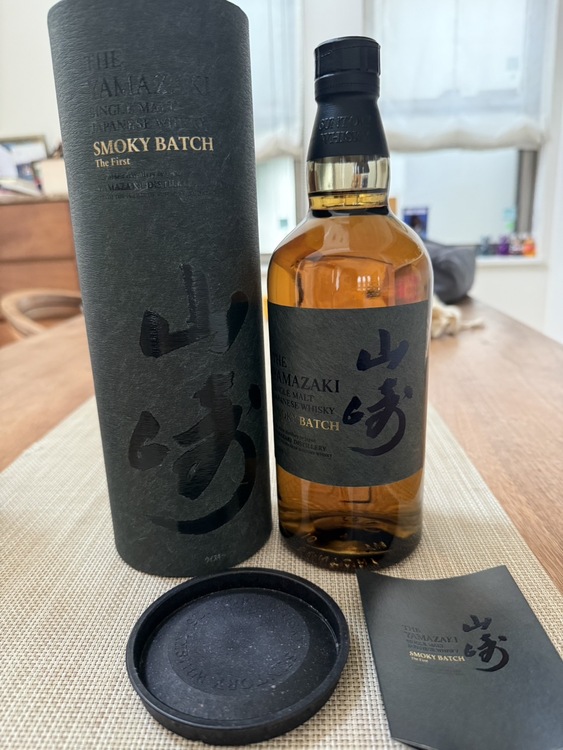 ウイスキー サントリー山崎 （お酒）の商品画像 - 査定依頼日：2026年1月19日 - 最高査定価格：50,000円