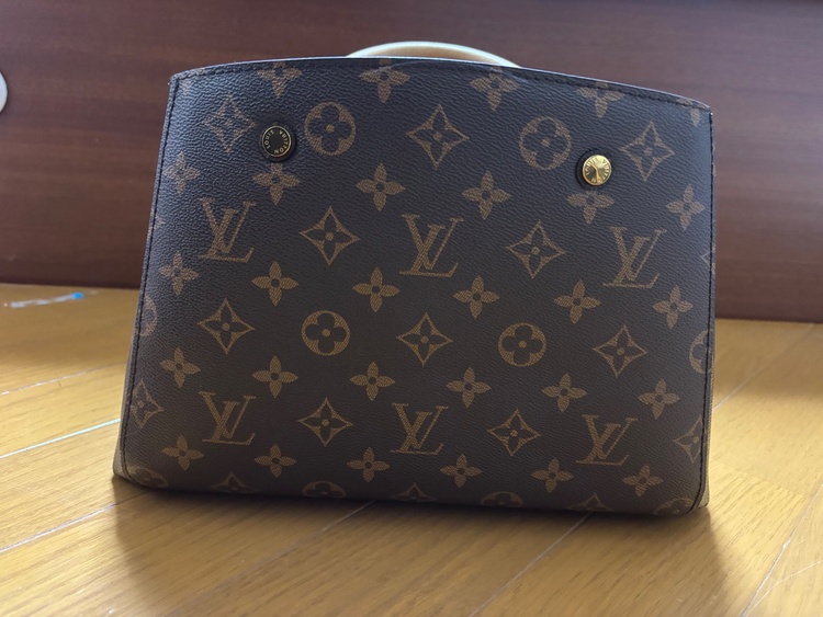 カバン（ブランドバッグ）の商品画像 - 査定依頼日：2026年1月9日 - 最高査定価格：150,000円