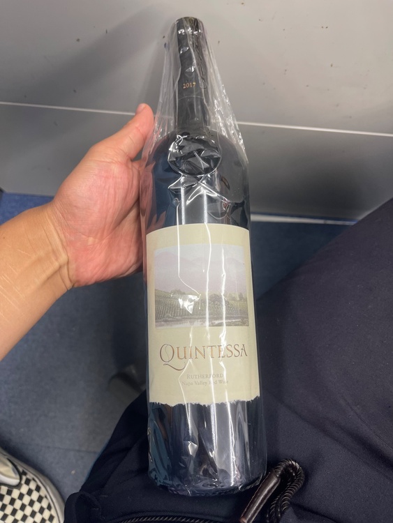 ワイン ワイン(その他)（お酒）の商品画像 - 査定依頼日：2026年10月13日 - 最高査定価格：12,000円