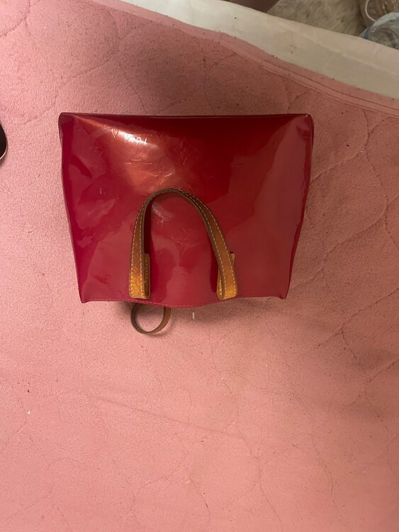 ヴィトンベルニ（ブランドバッグ）の商品画像 - 査定依頼日：2025年4月23日 - 最高査定価格：12,000円