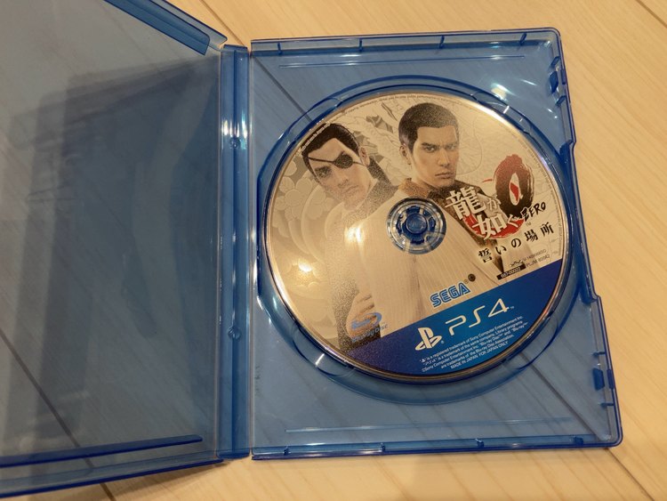 PS4スパイダーマン、龍が如く0（ゲーム機本体・ゲームソフト）の商品画像 - 査定依頼日：2022年12月7日