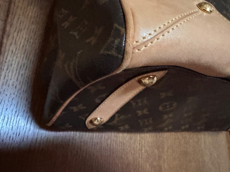 ルイヴィトン モノグラム （ブランドバッグ）の商品画像 - 査定依頼日：2025年7月6日 - 最高査定価格：140,000円