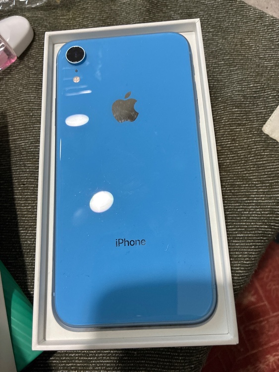 iPhone iPhoneXR 128GB SIMフリー（スマホ）の商品画像 - 査定依頼日：2026年8月16日 - 最高査定価格：10,000円